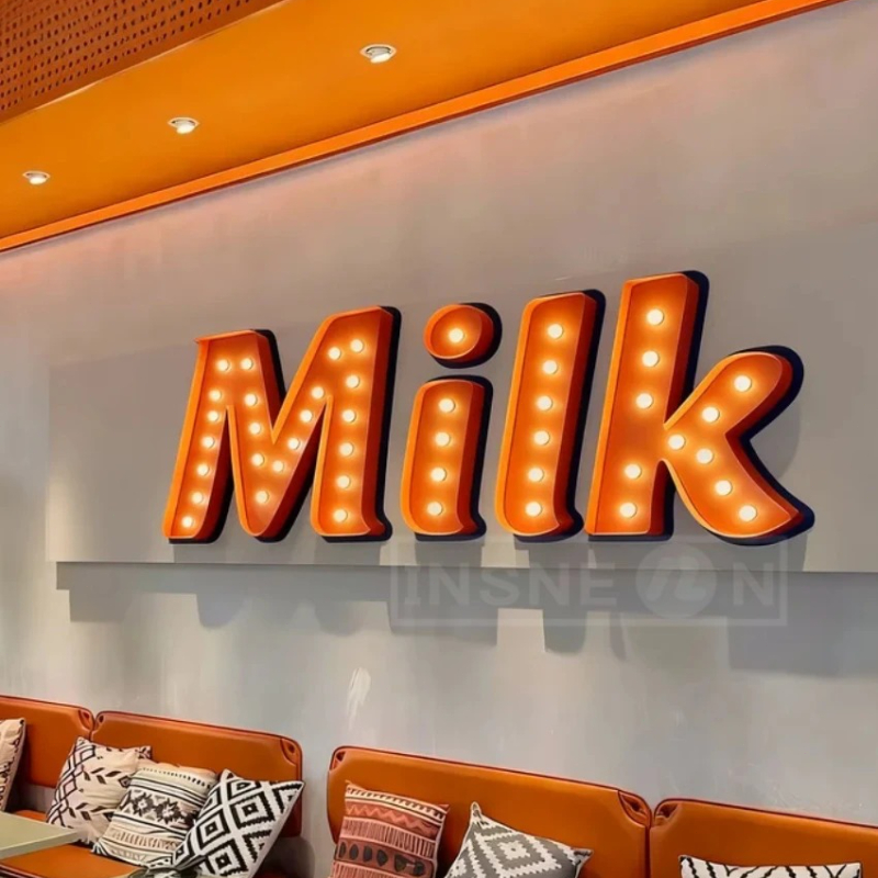 Custom Metal Light Bulb Letter - огляд і ціна Light Up Letters Marquee