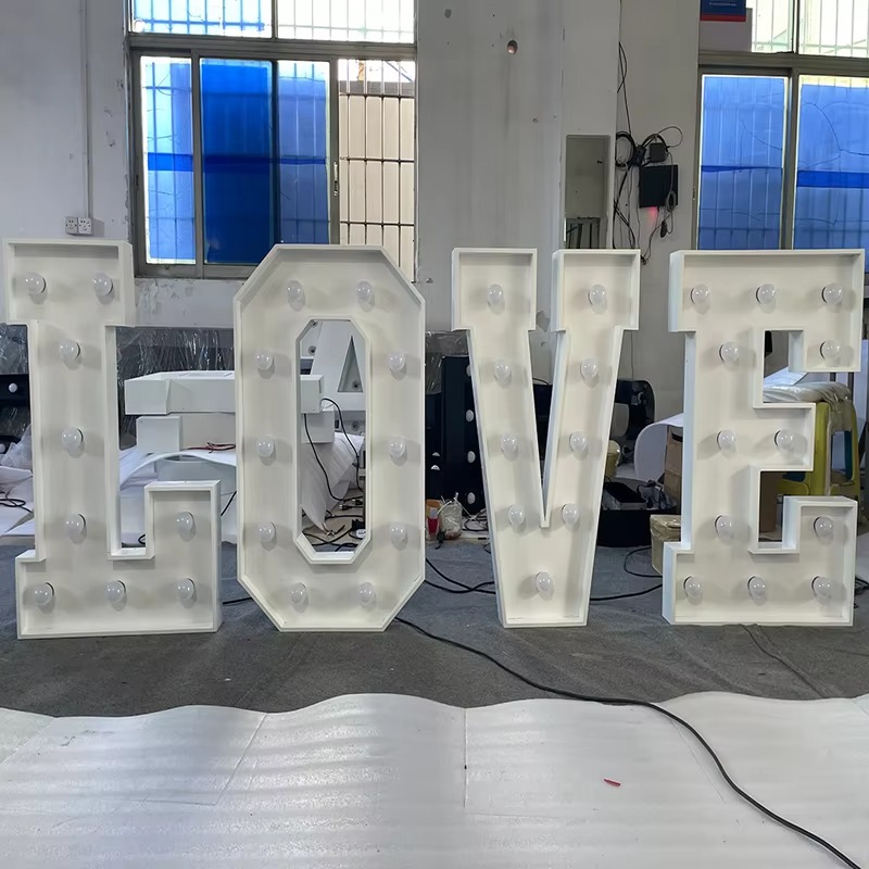 Decor Marry Me Lights Marquee  - огляд і ціна Light Up Letters Marquee
