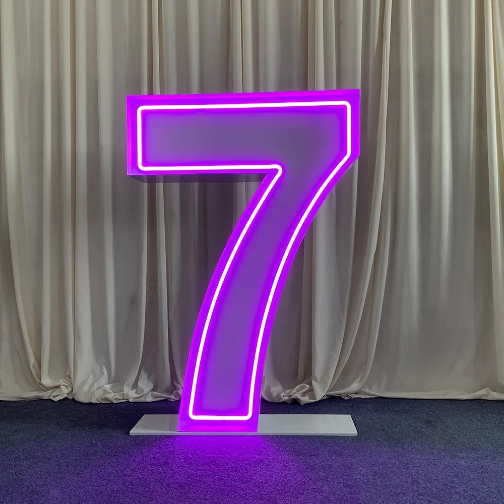 Light Emitting Diode RGB Neon  - огляд і ціна Light Up Letters Marquee